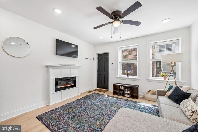 1227 WEBSTER ST, Philadelphia, PA 19147