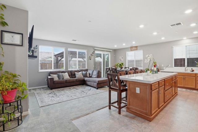 1217 Palermo Court, Salinas, CA 93905