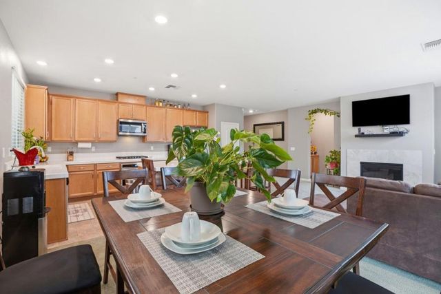 1217 Palermo Court, Salinas, CA 93905