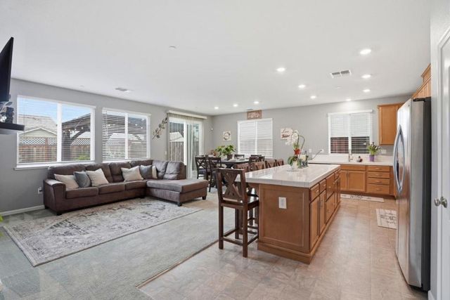 1217 Palermo Court, Salinas, CA 93905