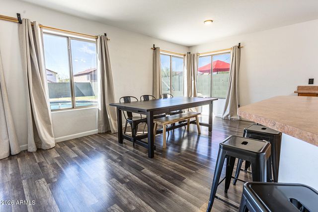 6736 N 76TH Drive, Glendale, AZ 85303