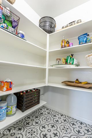 6736 N 76TH Drive, Glendale, AZ 85303