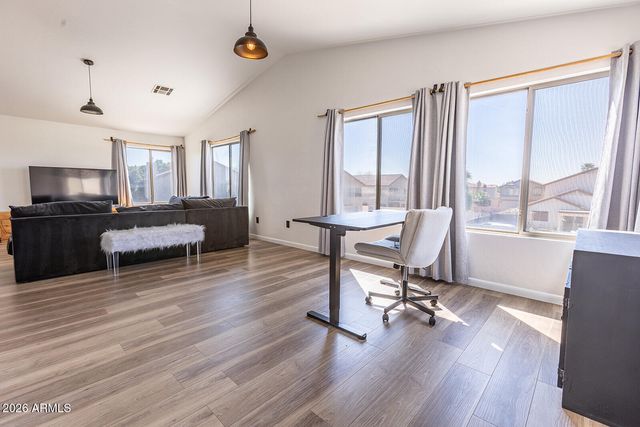 6736 N 76TH Drive, Glendale, AZ 85303