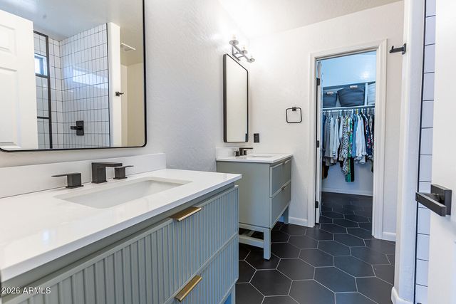 6736 N 76TH Drive, Glendale, AZ 85303