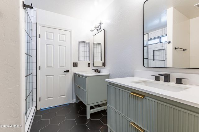 6736 N 76TH Drive, Glendale, AZ 85303