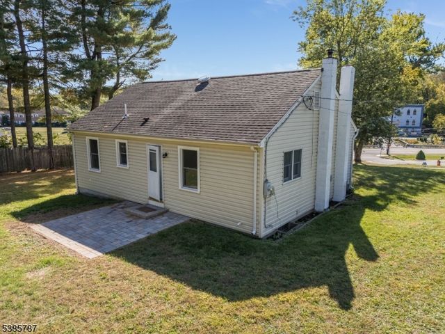 4 Lingert Ave, Clinton Town, NJ 08809