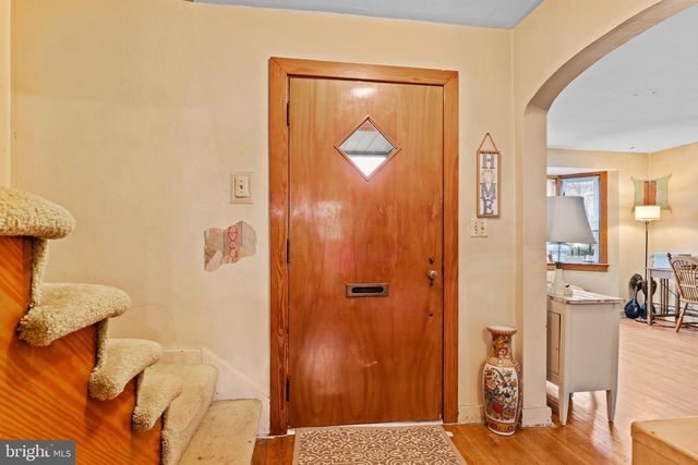 8 HELEN ST, Enola, PA 17025