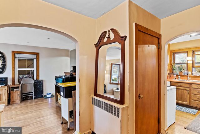 8 HELEN ST, Enola, PA 17025