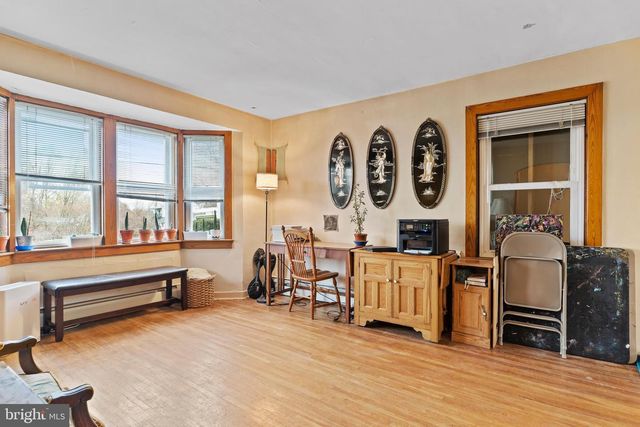 8 HELEN ST, Enola, PA 17025