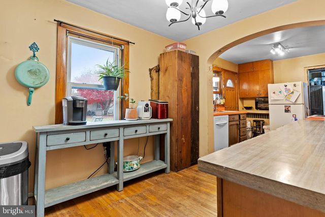 8 HELEN ST, Enola, PA 17025