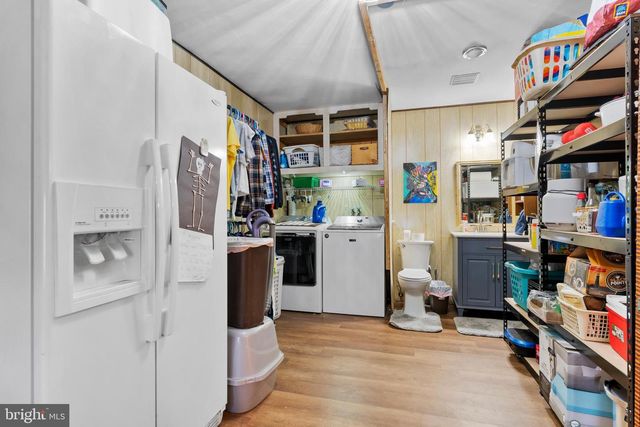 8 HELEN ST, Enola, PA 17025