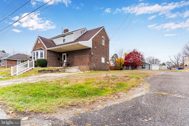 8 HELEN ST, Enola, PA 17025