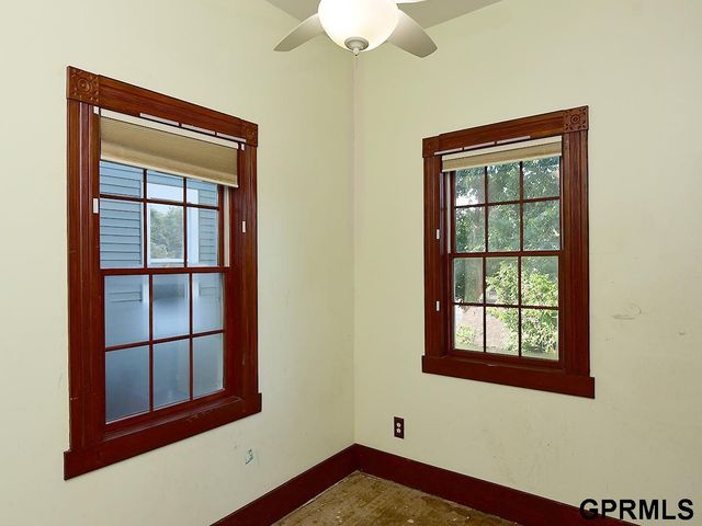 339 Sherman Avenue, Council Bluffs, IA 51503