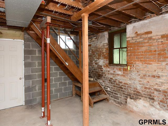 339 Sherman Avenue, Council Bluffs, IA 51503