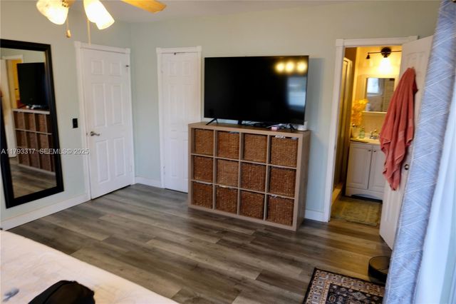 7000 SW 10th Street, Pembroke Pines, FL 33023