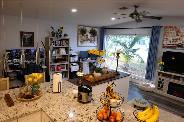 7000 SW 10th Street, Pembroke Pines, FL 33023