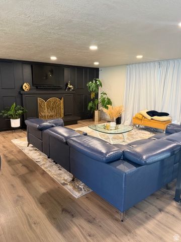 1335 E MILNE LN, Cottonwood Heights, UT 84047