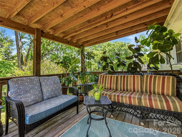60 Skyview Terrace, Asheville, NC 28806