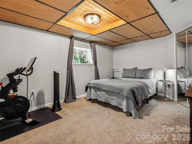 60 Skyview Terrace, Asheville, NC 28806