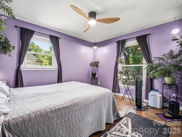 60 Skyview Terrace, Asheville, NC 28806