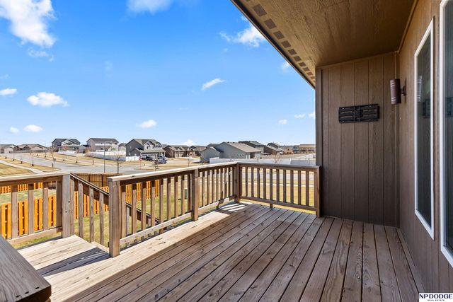 7305 N 166 Avenue, Bennington, NE 68007