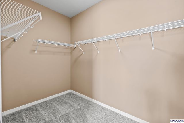 7305 N 166 Avenue, Bennington, NE 68007