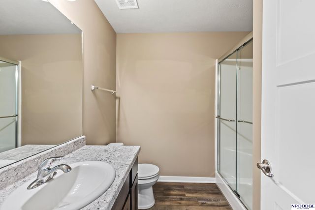 7305 N 166 Avenue, Bennington, NE 68007