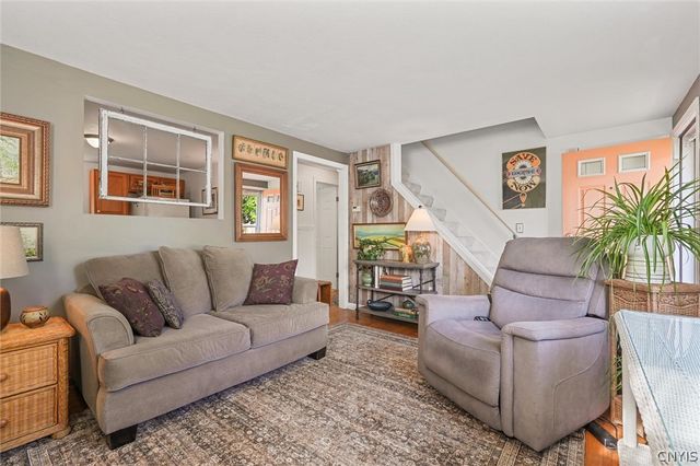 900 Beley Avenue, Salina, NY 13211