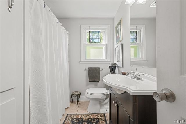 900 Beley Avenue, Salina, NY 13211