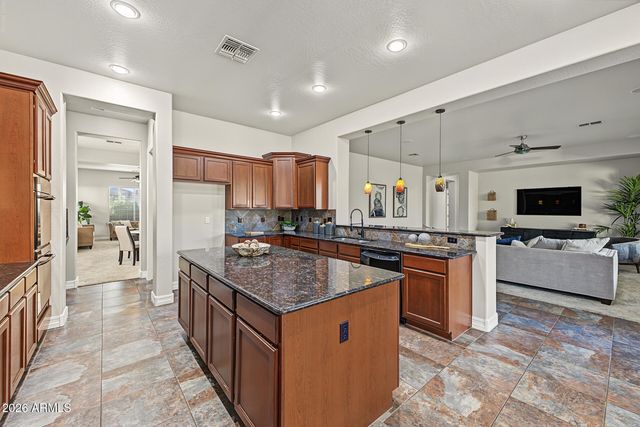 18614 W MARSHALL Avenue, Litchfield Park, AZ 85340