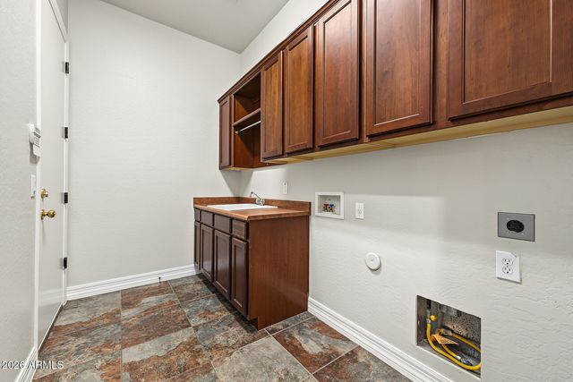 18614 W MARSHALL Avenue, Litchfield Park, AZ 85340