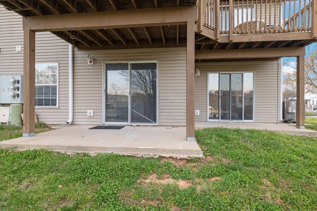 28 Fall Creek Drive Apt 1, Branson, MO 65616