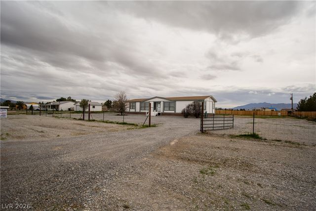3701 West Windsong Lane, Pahrump, NV 89048