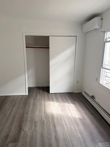 10711 171st Place, Jamaica, NY 11433