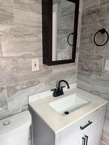 10711 171st Place, Jamaica, NY 11433
