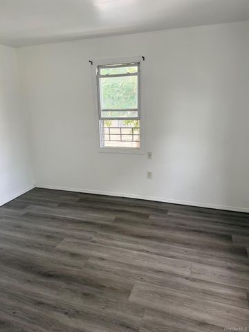 10711 171st Place, Jamaica, NY 11433