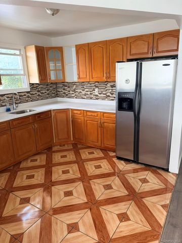 10711 171st Place, Jamaica, NY 11433
