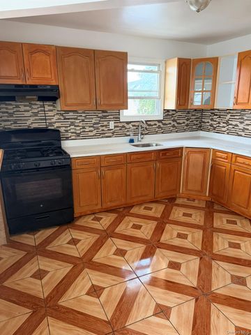 10711 171st Place, Jamaica, NY 11433