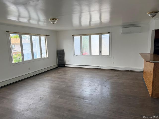 10711 171st Place, Jamaica, NY 11433