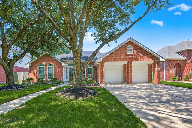 4027 Harwood Drive, Sugar Land, TX 77479