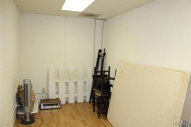 910 Vine Street, Poplar Bluff, MO 63901