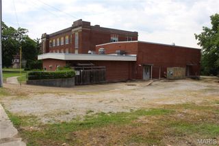 910 Vine Street, Poplar Bluff, MO 63901