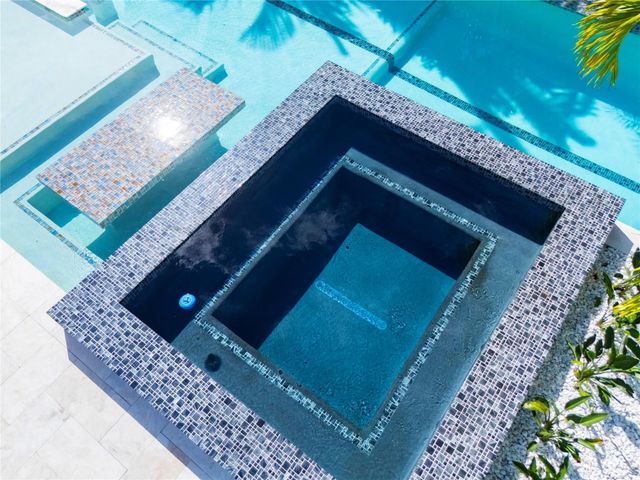250 NE 27th Court, Boca Raton, FL 33431