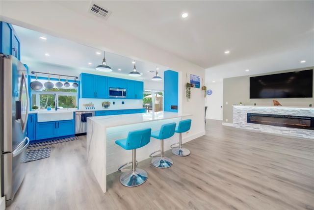 250 NE 27th Court, Boca Raton, FL 33431