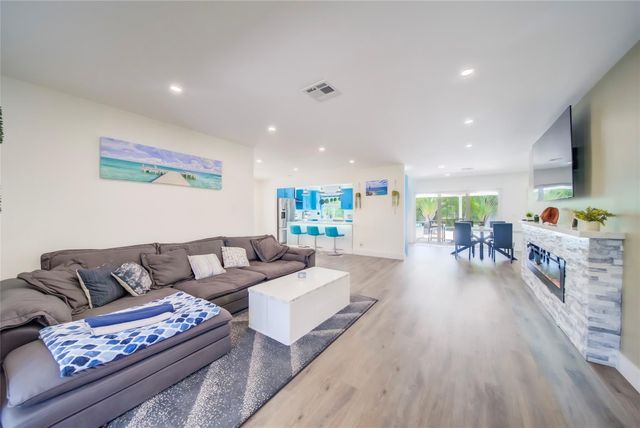 250 NE 27th Court, Boca Raton, FL 33431
