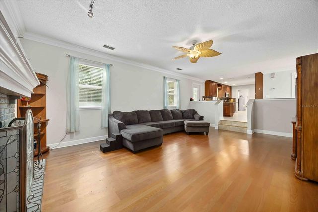 1035 OLD POLK CITY ROAD, Lakeland, FL 33809