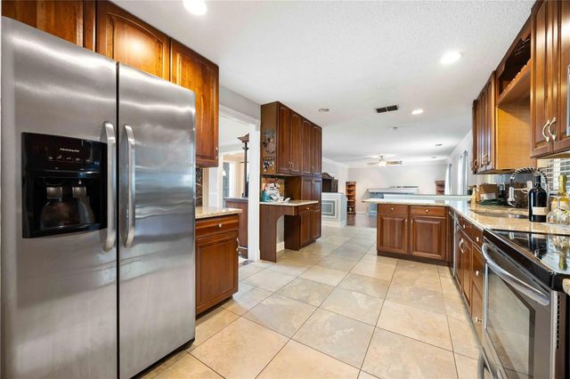 1035 OLD POLK CITY ROAD, Lakeland, FL 33809