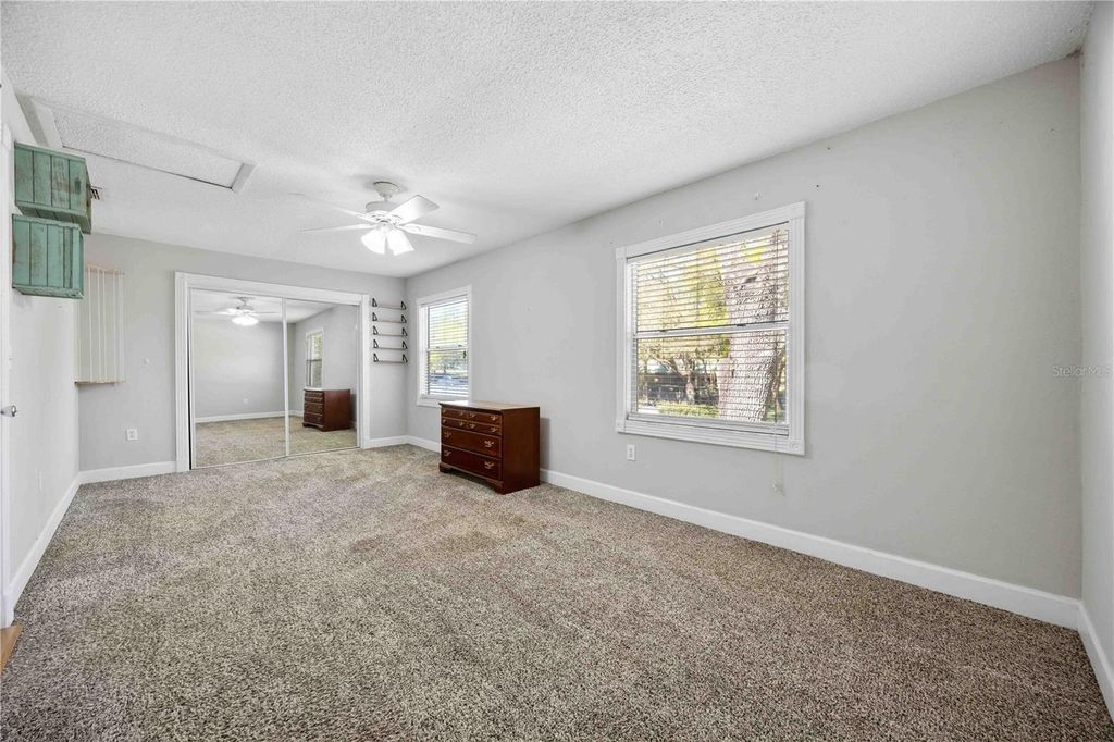 Image 26 of property listing at 1035 OLD POLK CITY ROAD, Lakeland, FL 33809