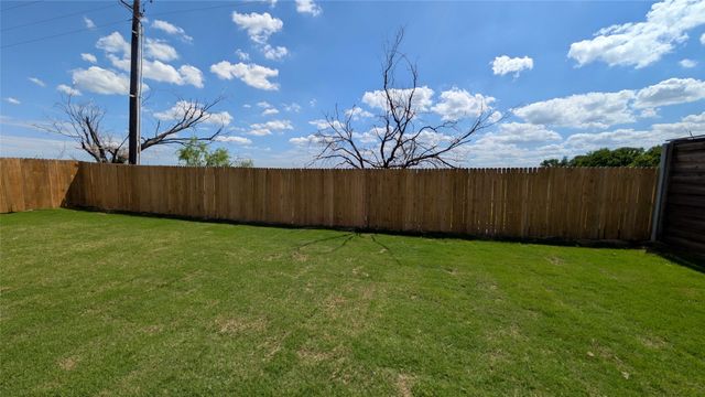 14800 Broadview Drive, Balch Springs, TX 75180
