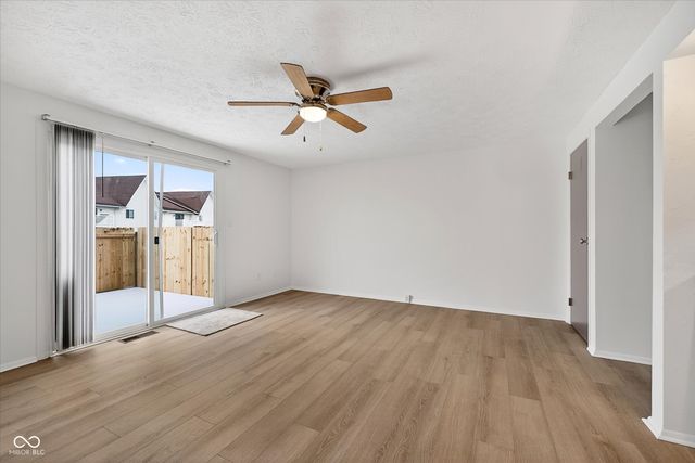 10186 Dedham Drive, Indianapolis, IN 46229